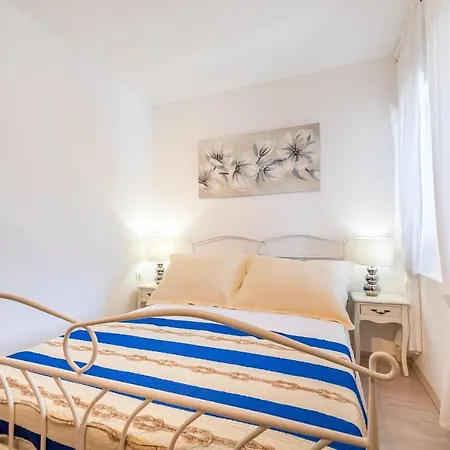 Ana Apartamento Baška