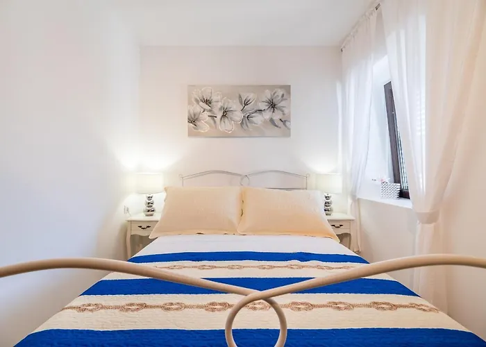 Ana Appartement *