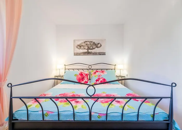 Ana Appartement *